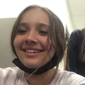 Meet your Posher, Isabel